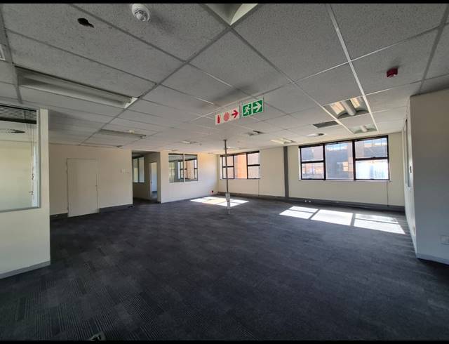 208M² OFFICE TO LET IN ROSEBANK